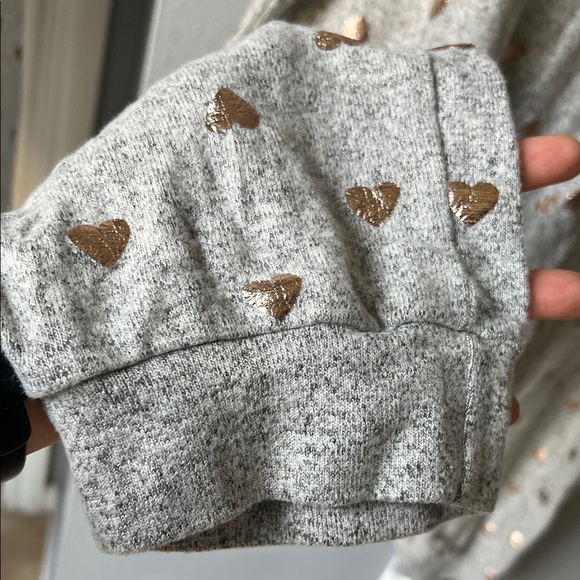 Lounge Set with Heart Pattern - Picture 8 of 10